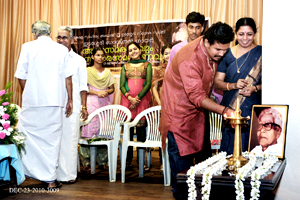 Mr.Rageesh lighting the Nilavilakku