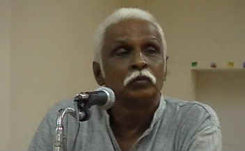 V.K. Sasidharan reciting Edasseri Poem