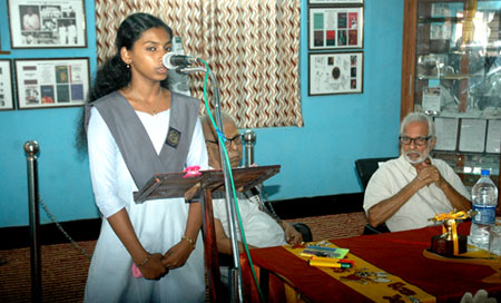 Reciting Edasseri poem - student of A.V. Higher Secondary School