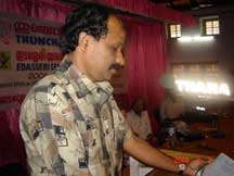 Ambikasudhan Mangad presenting paper on 'Edasseri's World View.'